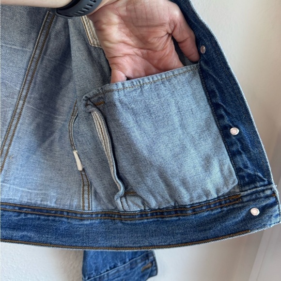 J CREW Jean Jacket - Picture 7 of 9